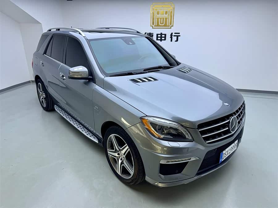 Mercedes-Benz M AMG 2012 صورة سيارة #9