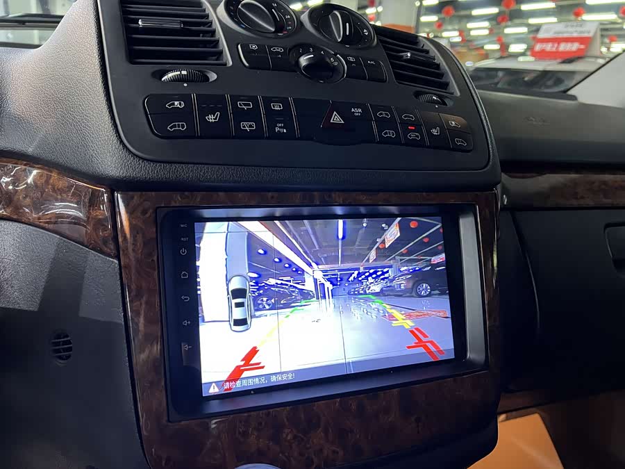 Mercedes-Benz Viano (Imported) 2011 #9 Mercedes-Benz Viano (Imported) 2011 car image #9