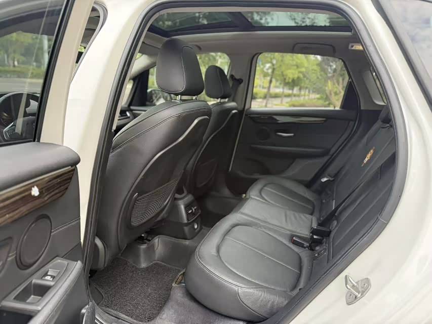 BMW 2 Series Tourer (Imported) 2015 car image #9