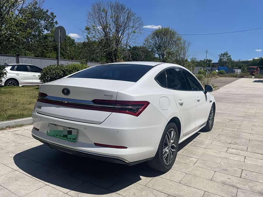 BYD Qin Pro New Energy 2019 car image #9