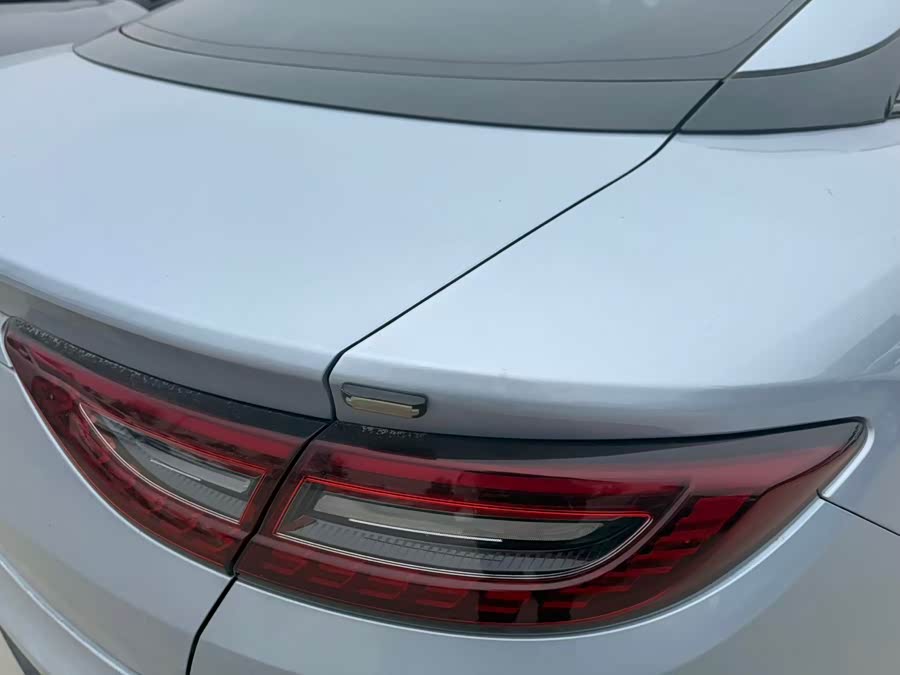 哪吒汽车 哪吒GT 2023 汽车图片 #9