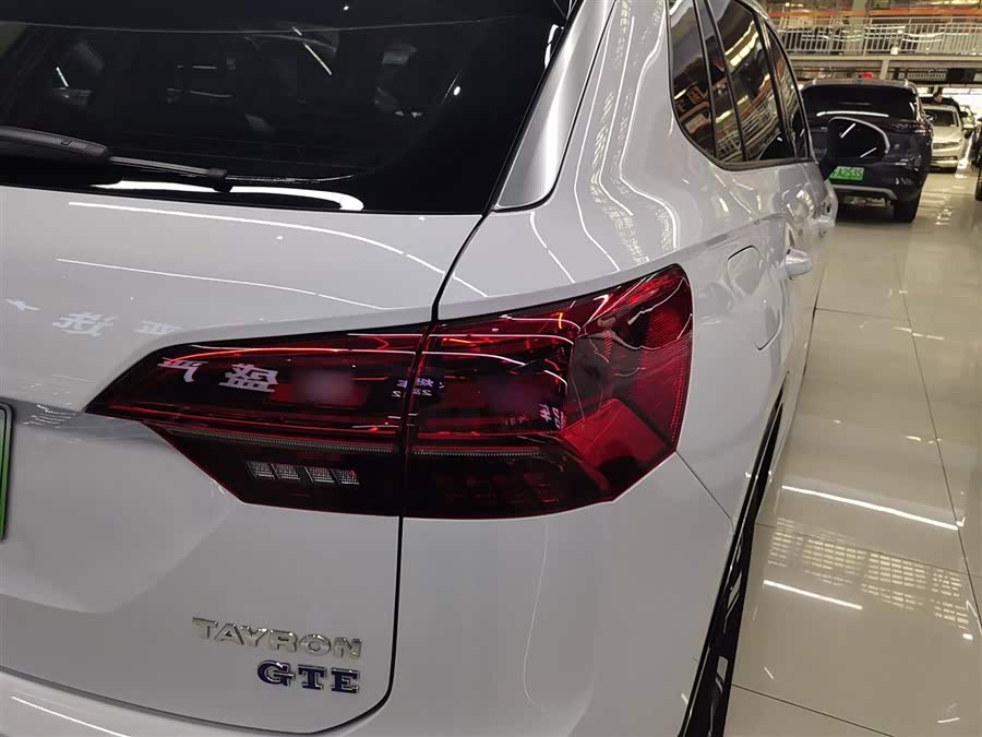 Volkswagen Tayron GTE 2020 car image #9