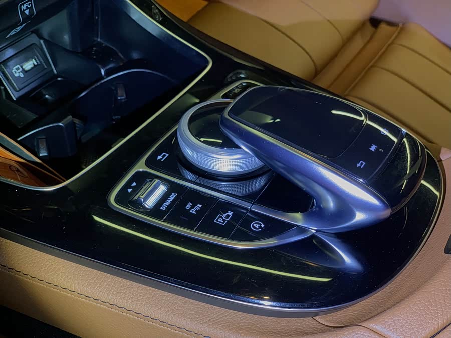 Mercedes-Benz E Class (Imported) 2017 #9 Mercedes-Benz E Class (Imported) 2017 immagine di auto #9