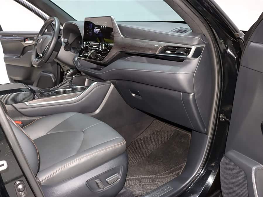 Toyota Crown Kluger 2024 #9 Toyota Crown Kluger 2024 car image #9