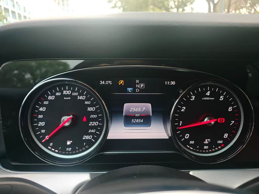 Mercedes-Benz E Class (Imported) 2017 #9 Mercedes-Benz E Class (Imported) 2017 immagine di auto #9