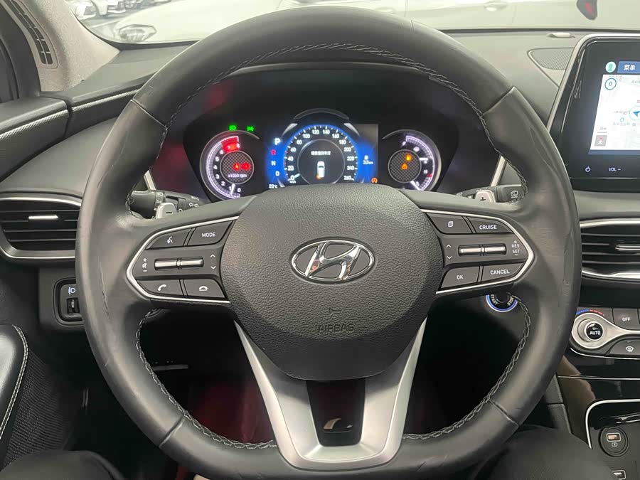 Hyundai Santa Fe 2021 car image #9
