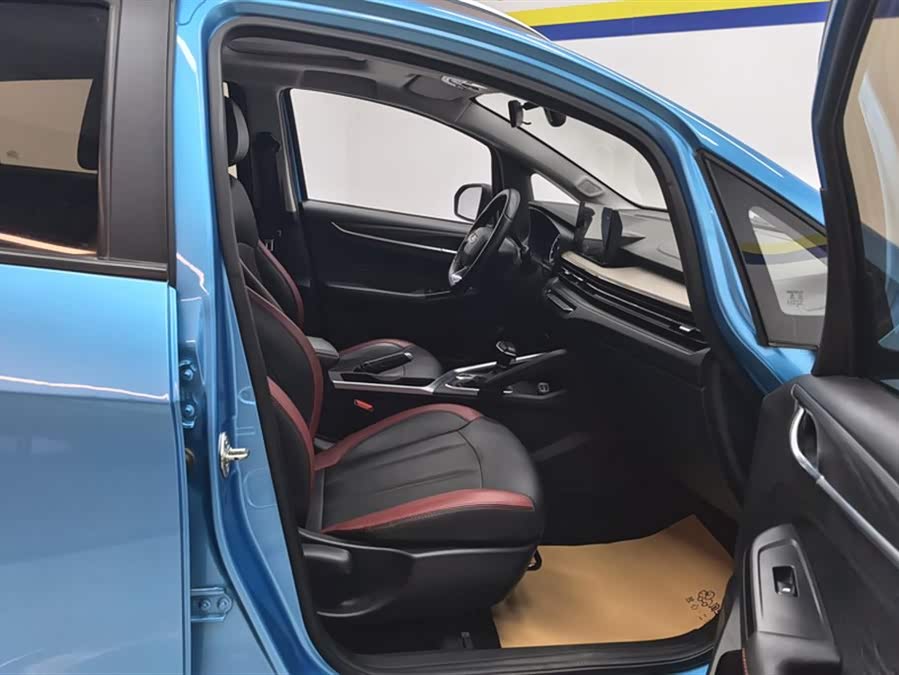 GEELY Vision X3 2021 imagen de coche #9