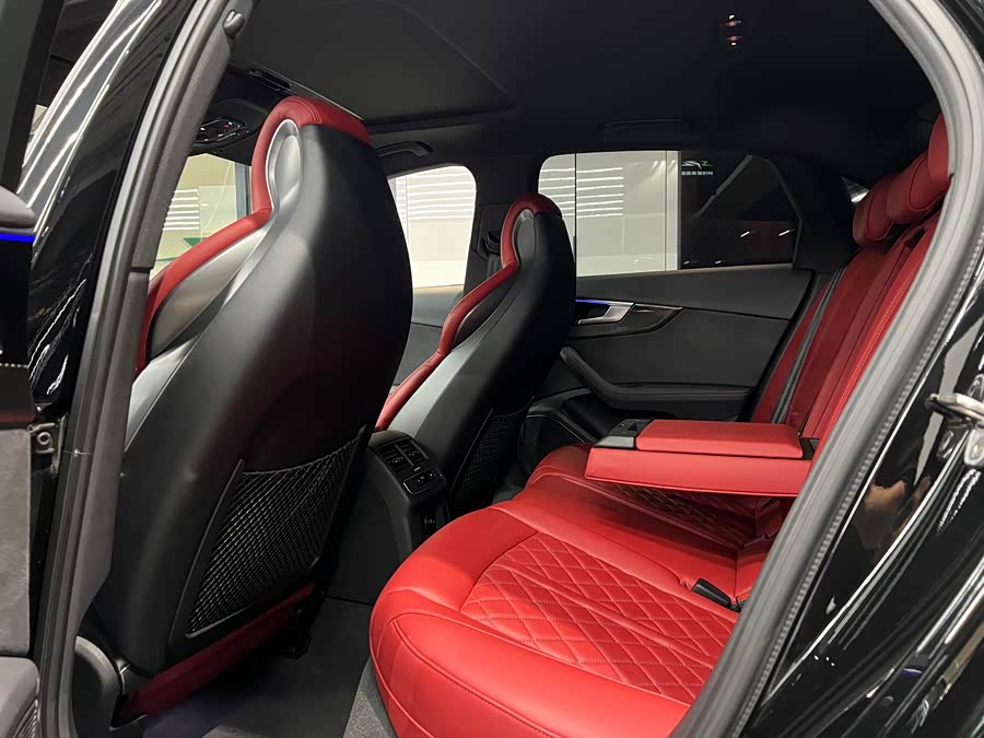 Audi S4 2023 #9 Audi S4 2023 صورة سيارة #9