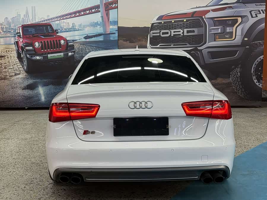 Audi S6 2013 imagem de carro #9