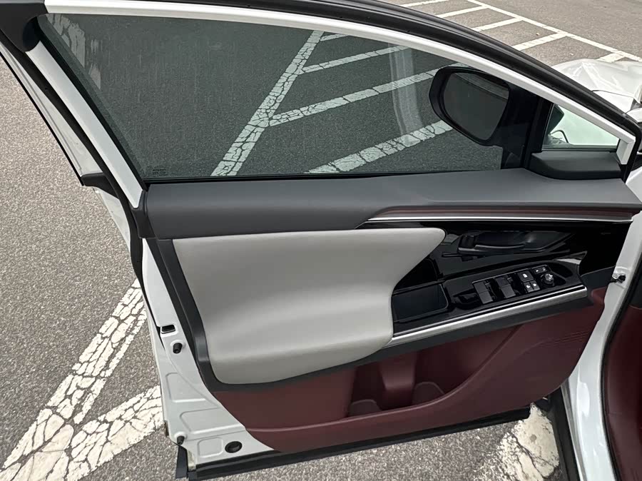 丰田 一汽丰田bZ4X 2023 汽车图片 #9