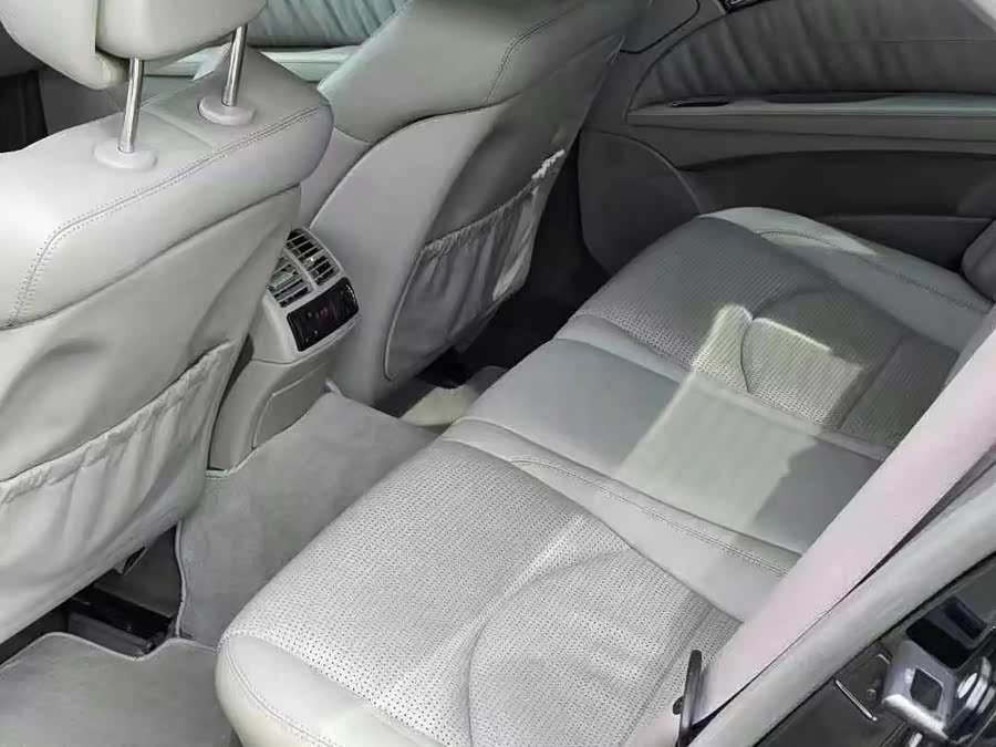 Mercedes-Benz E AMG 2008 immagine di auto #9