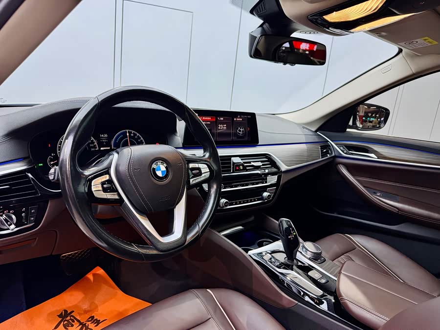BMW 5 Series New Energy 2019 #9 BMW 5 Series New Energy 2019 car image #9