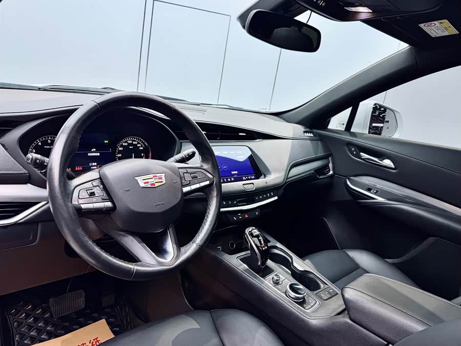 2020 immagine di auto #9