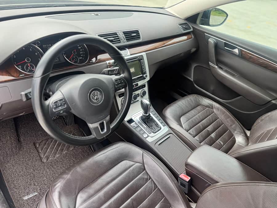 Volkswagen Magotan (Imported) 2013 immagine di auto #9