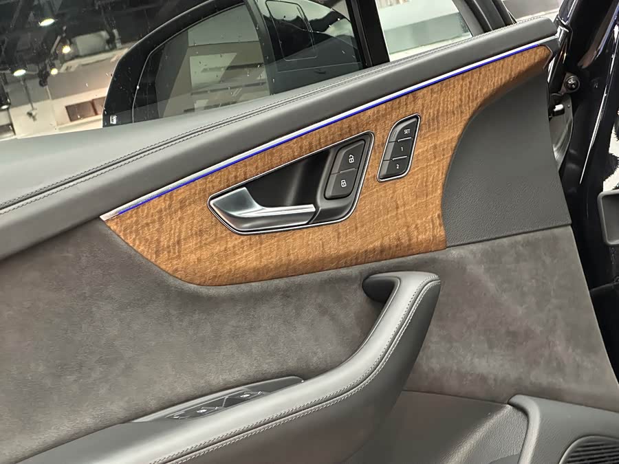 Audi Q7 2020 #9 Audi Q7 2020 car image #9