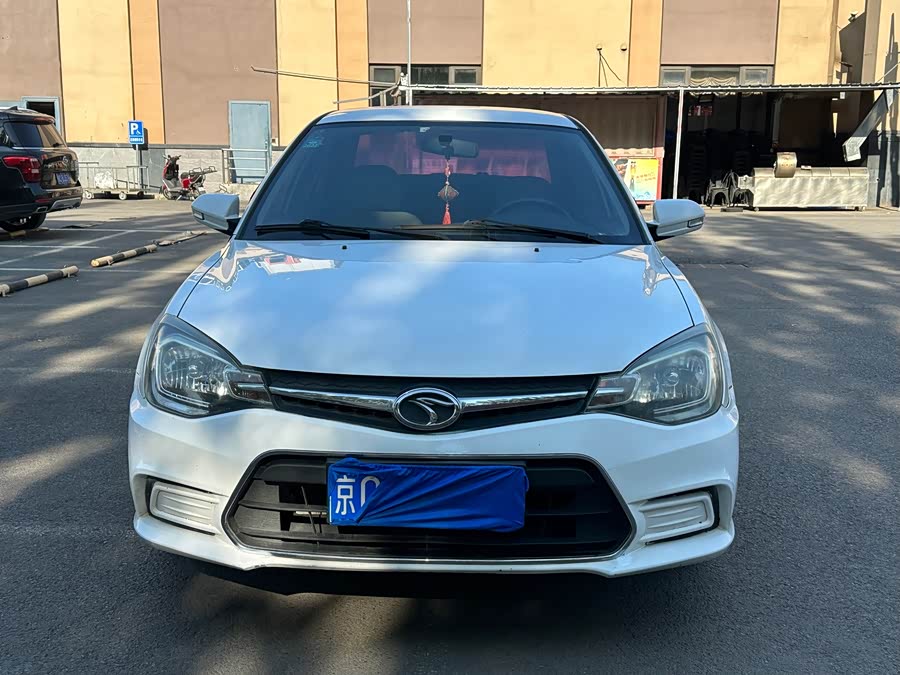 Soueast V3 Lingyue 2016 car image #9