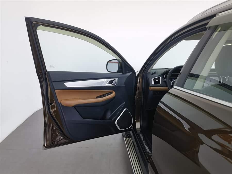 GEELY Vision X6 2018 car image #9