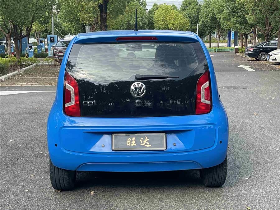 Volkswagen up! 2016 imagem de carro #9