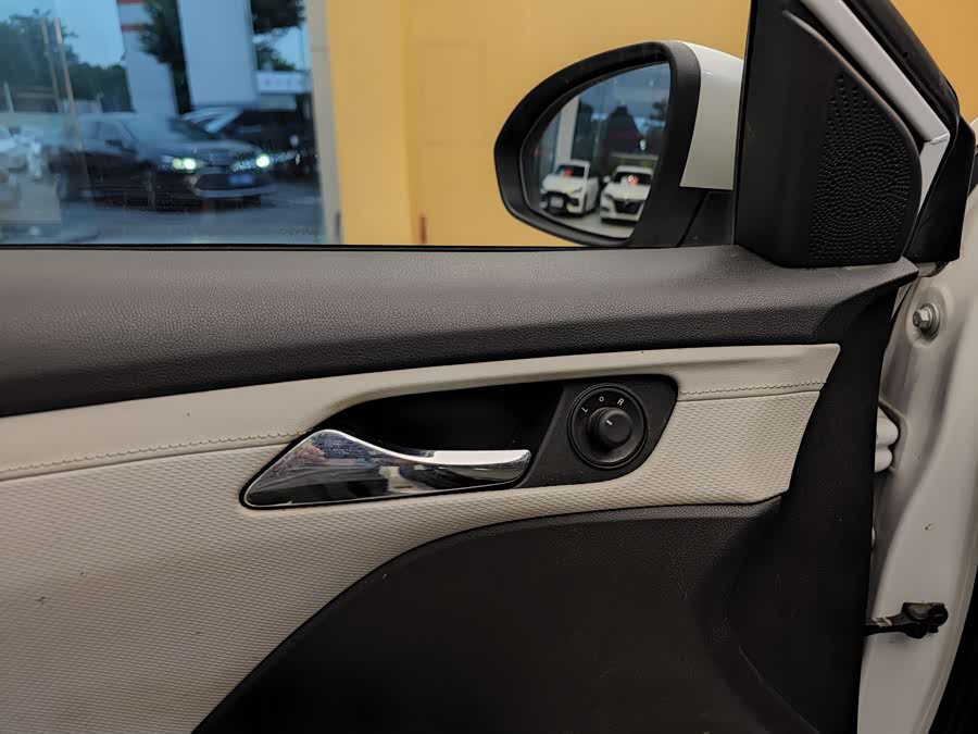 Chevrolet Monza 2024 car image #9