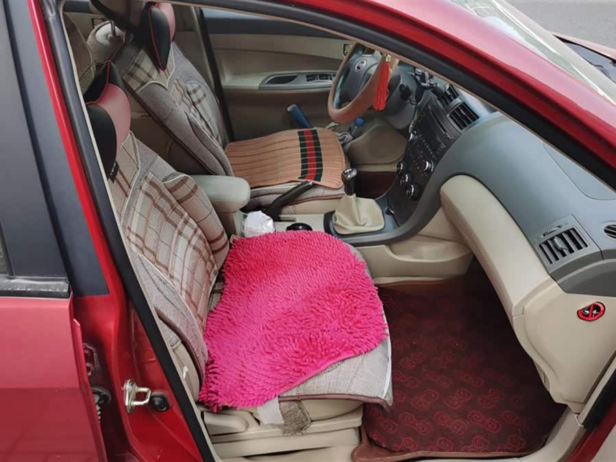 BYD L3 2013 изображение автомобиля #9