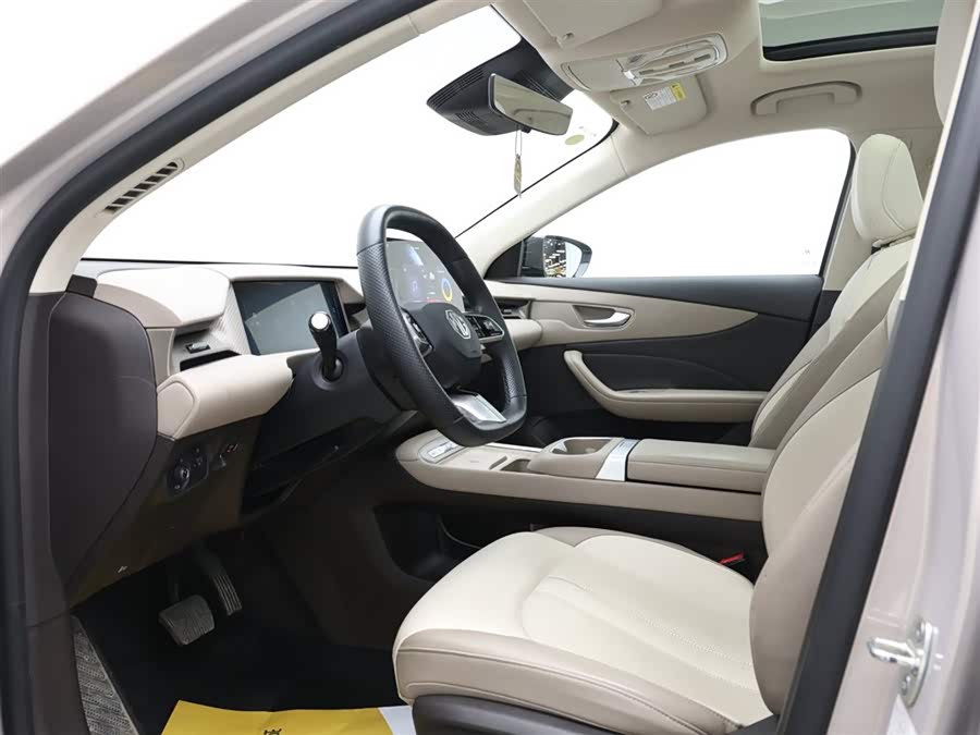 MG ES5 2024 imagen de coche #9