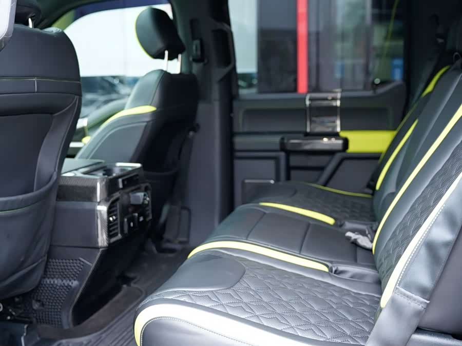 Ford F-150 Raptor 2021 car image #9