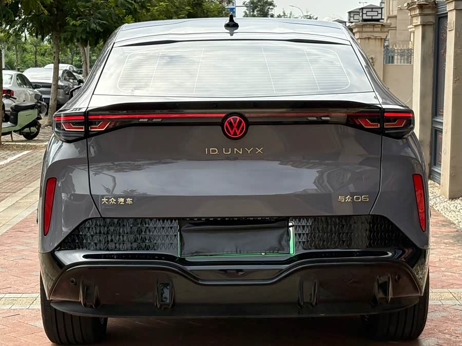 Volkswagen ID.UNYX 06 2025 #9 Volkswagen ID.UNYX 06 2025 صورة سيارة #9