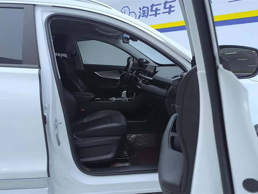Chery Tiggo 8 Plus 2023 image de voiture #9