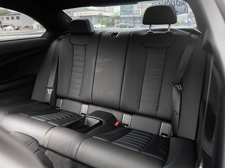 BMW M2 2023 car image #9