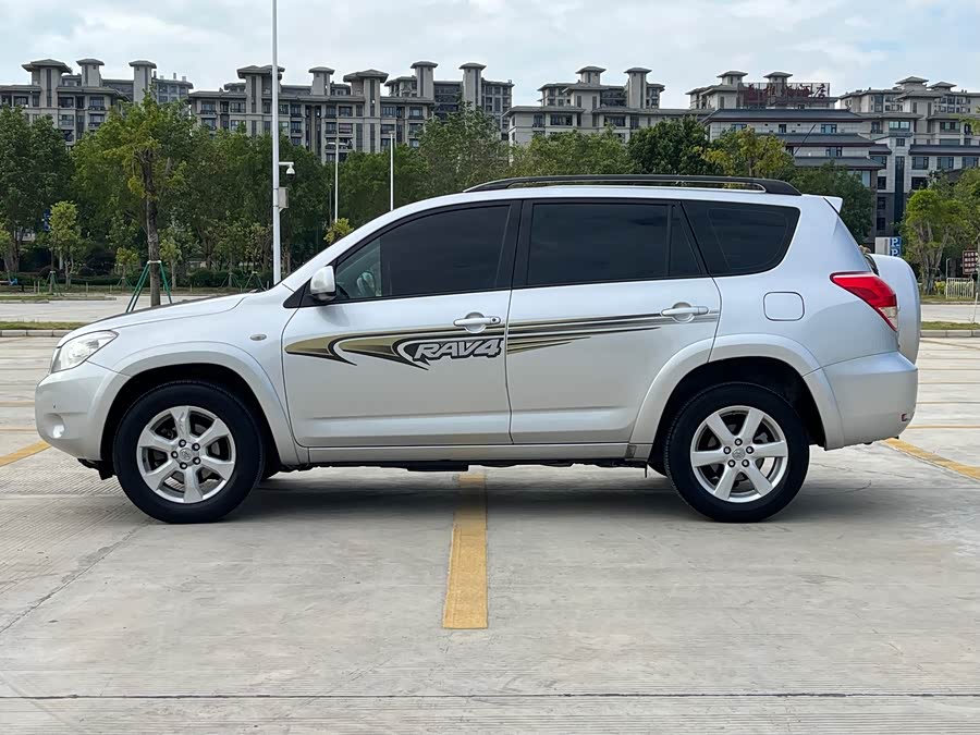 Toyota RAV4 (Imported) 2008 #9 Toyota RAV4 (Imported) 2008 image de voiture #9