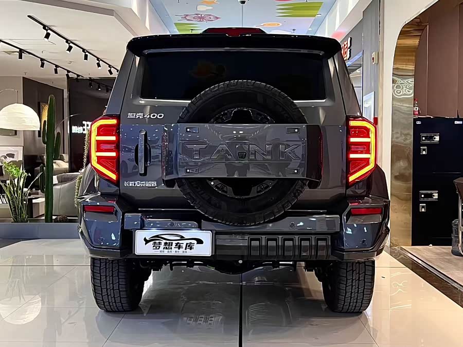 Tank 400 2025 car image #9