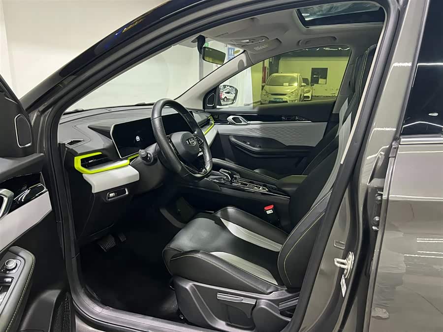 GEELY Coolray 2022 #9 GEELY Coolray 2022 car image #9