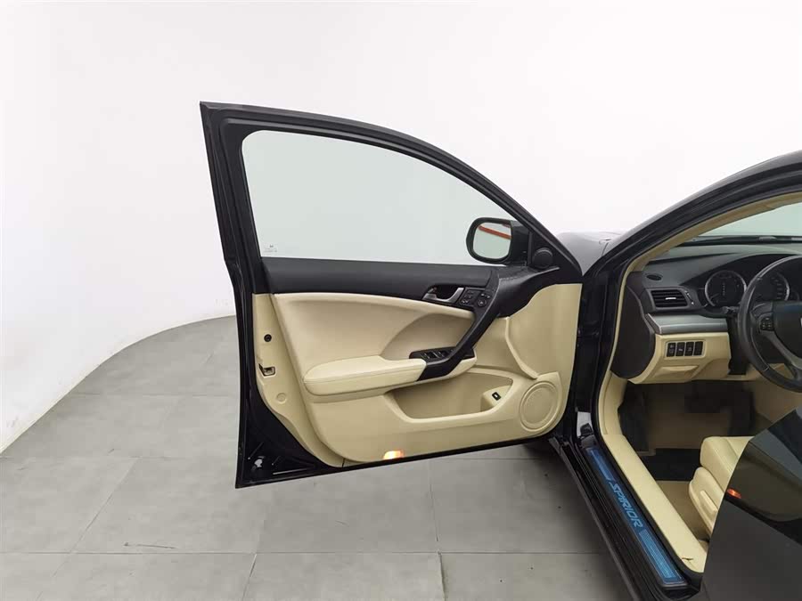 Honda Spirior 2012 car image #9