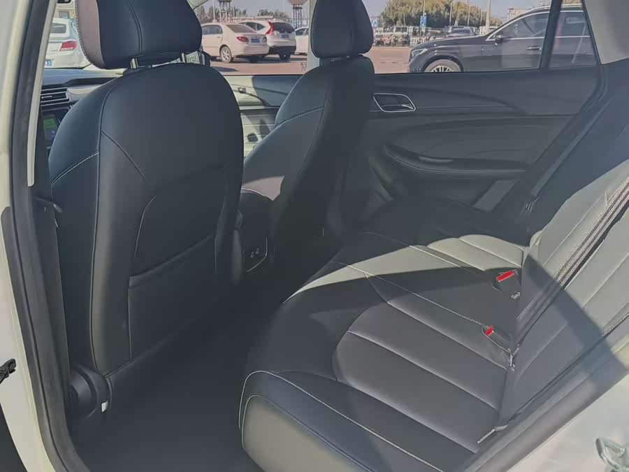 荣威 荣威Ei5 2019 汽车图片 #9