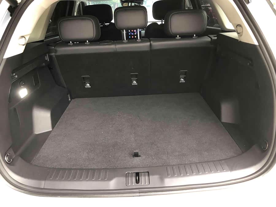 Chery Exploration 06 C-DM 2025 immagine di auto #9