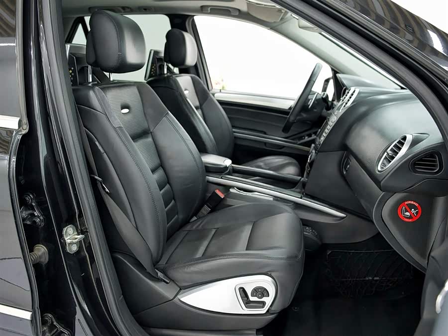 Mercedes-Benz M AMG 2010 #9 Mercedes-Benz M AMG 2010 image de voiture #9