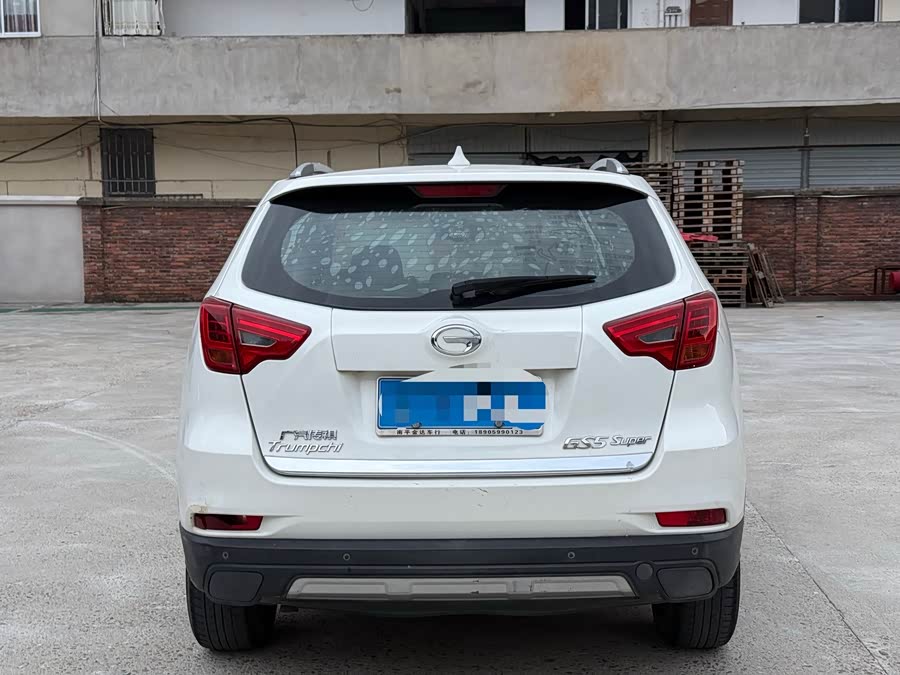 GAC Trumpchi GS5 Super 2015 #9 GAC Trumpchi GS5 Super 2015 car image #9