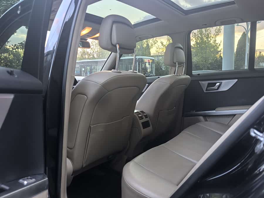 Mercedes-Benz GLK Class (Imported) 2011 #9 Mercedes-Benz GLK Class (Imported) 2011 car image #9