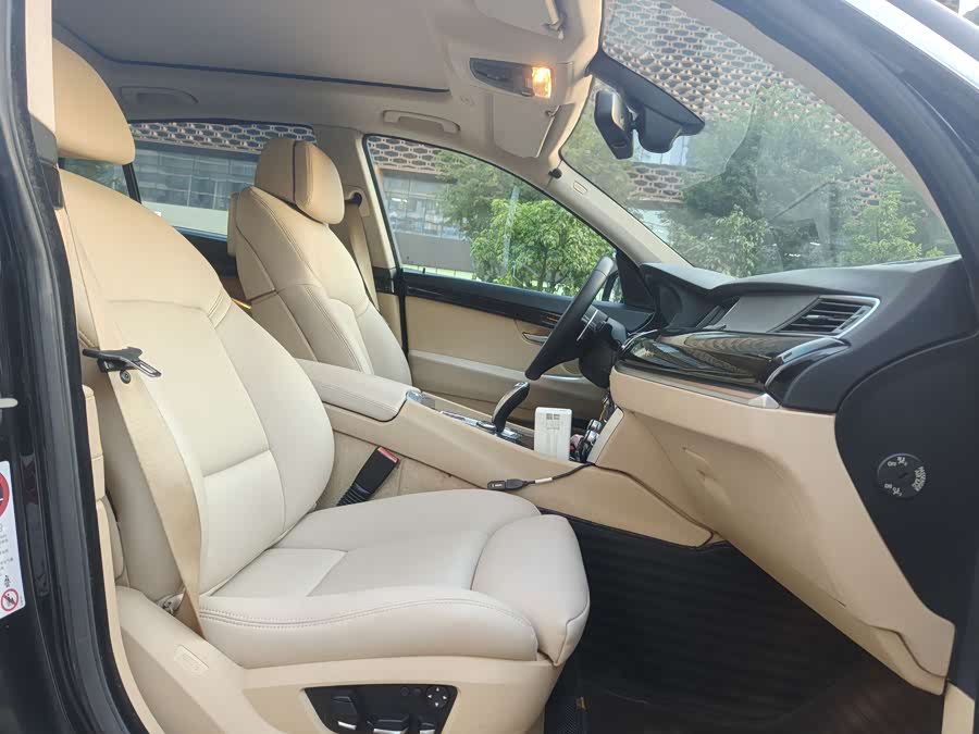 BMW 5 Series GT 2010 #9 BMW 5 Series GT 2010 immagine di auto #9