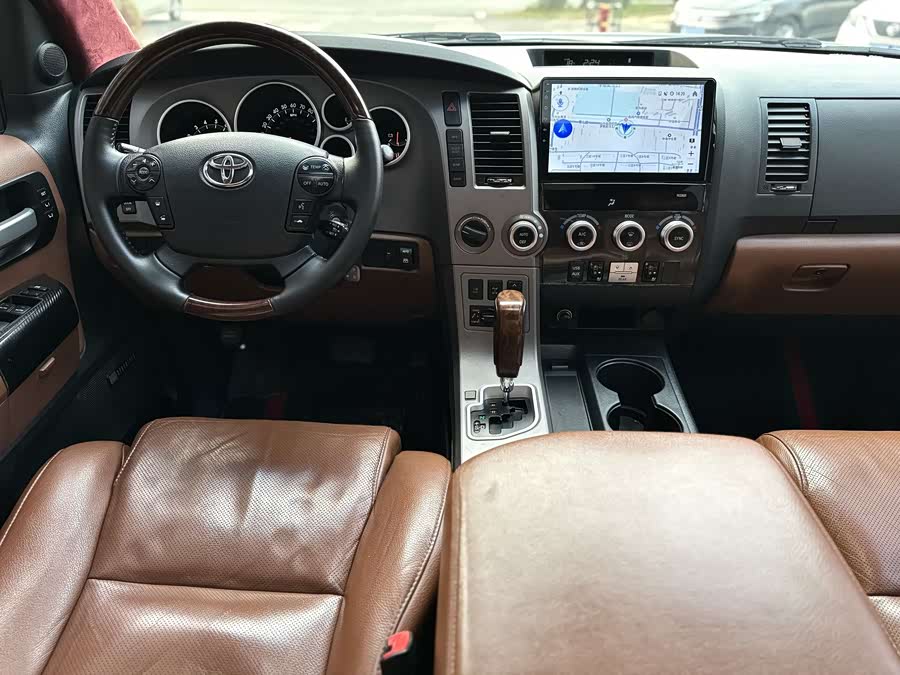 Toyota Sequoia 2012 #9 Toyota Sequoia 2012 imagen de coche #9