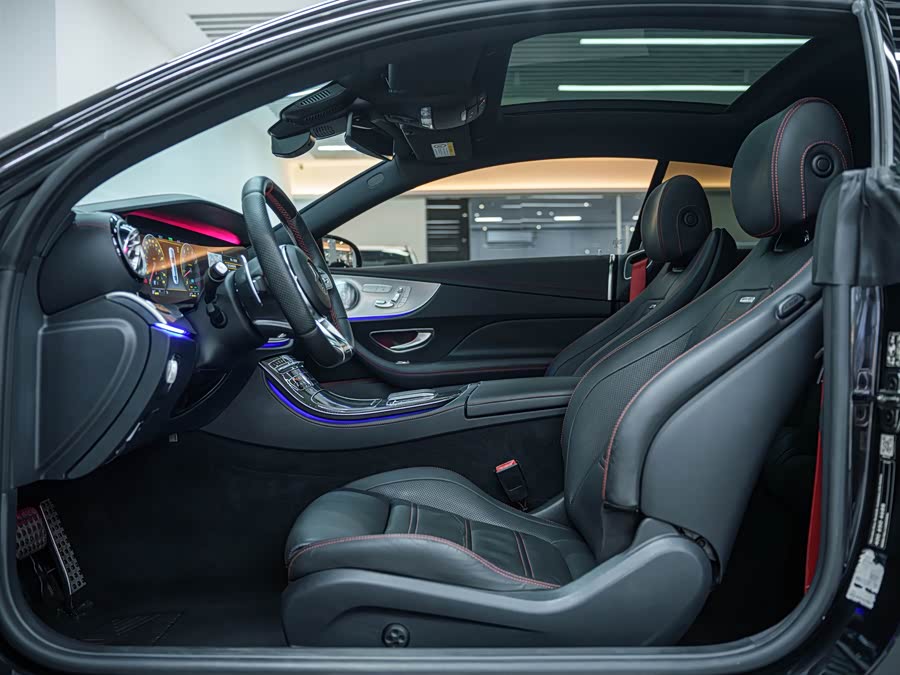 Mercedes-Benz E AMG 2020 immagine di auto #9