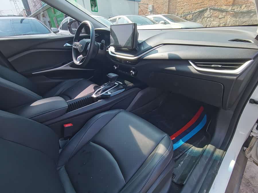 Chevrolet Charm 2022 #9 Chevrolet Charm 2022 car image #9