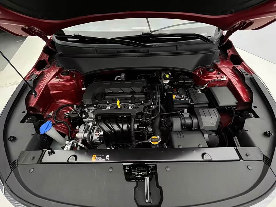 Kia Stonic 2021 car image #9