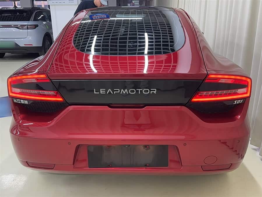 零跑汽车 零跑S01 2022 汽车图片 #9