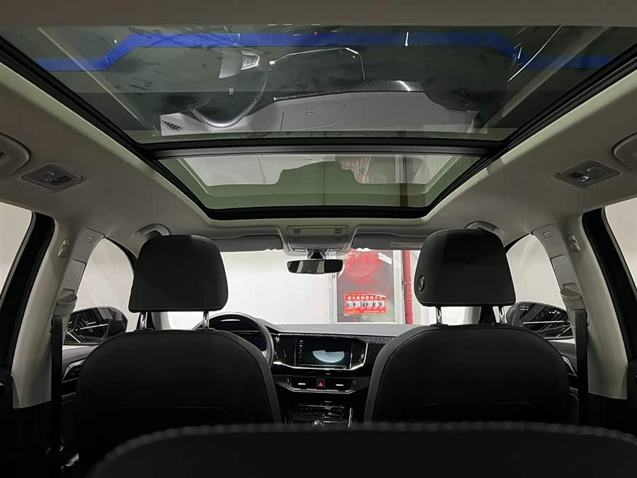 Volkswagen Tayron GTE 2021 #9 Volkswagen Tayron GTE 2021 car image #9