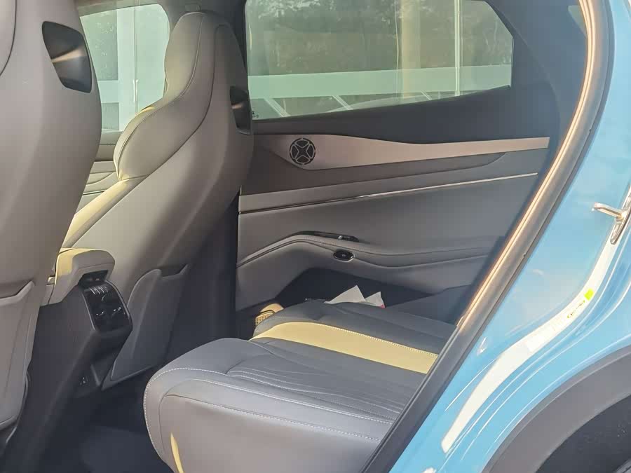 Denza N7 2024 صورة سيارة #9