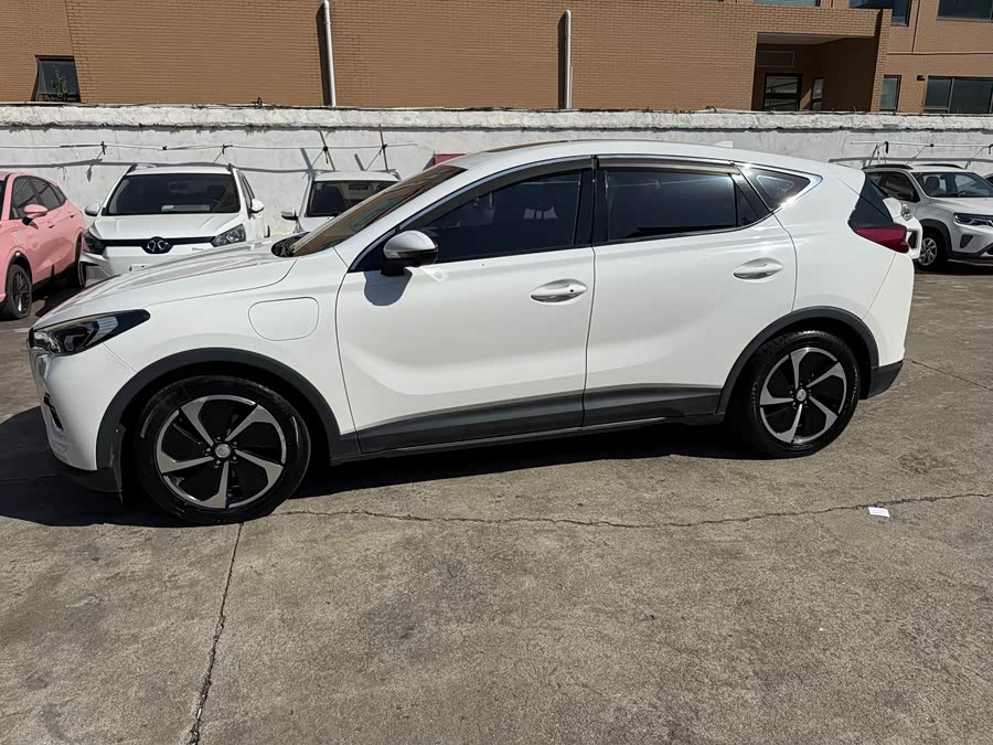 HongQi E-HS3 2019 car image #9