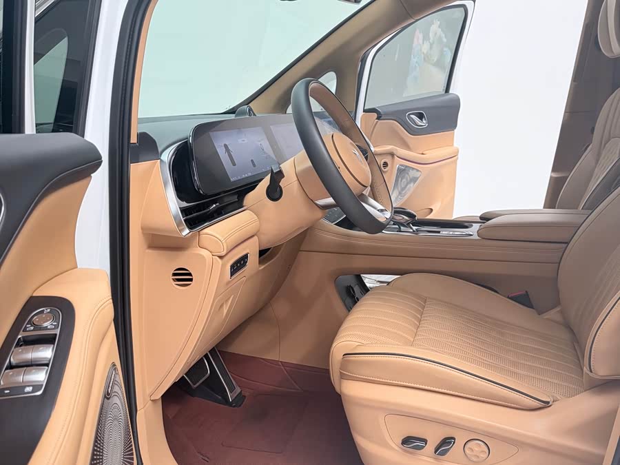 岚图汽车 岚图梦想家 2022 汽车图片 #9