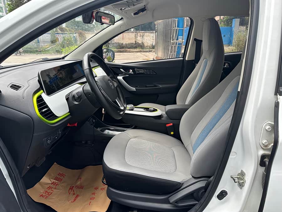 Changan BenBen E-Star 2021 #9 Changan BenBen E-Star 2021 изображение автомобиля #9