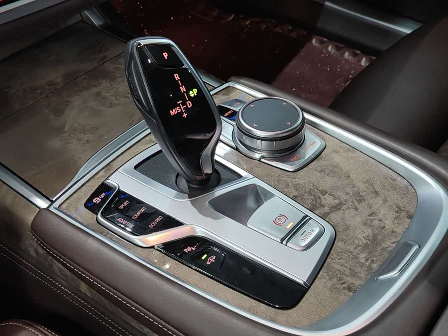 BMW 7 Series 2020 #9 BMW 7 Series 2020 immagine di auto #9